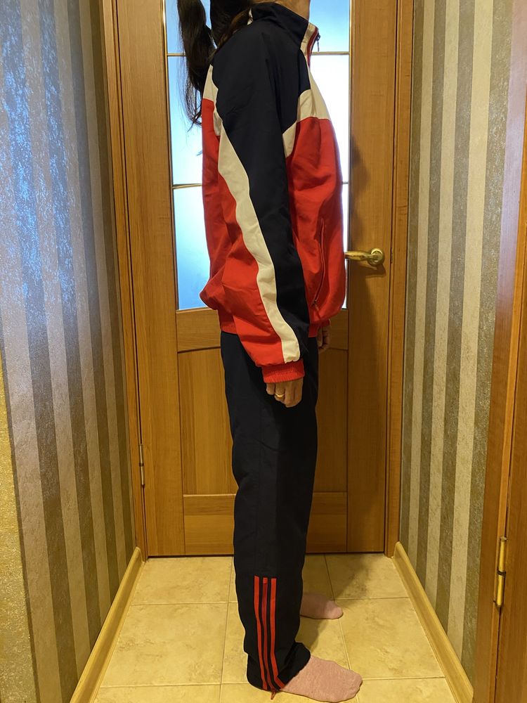 Adidas вінтаж жіночій спортивний костюм
