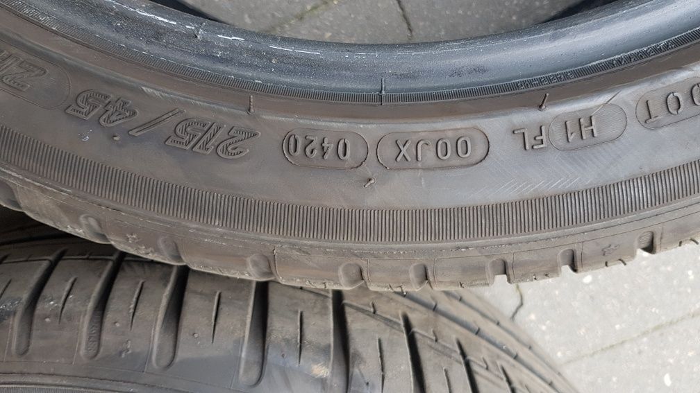 Opony letnie 215/45/18 Michelin 2szt.