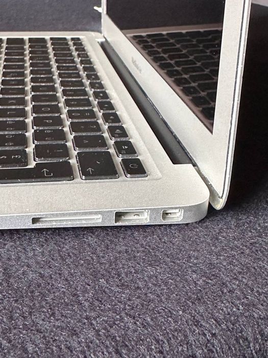 MacBook Air 13 Late 2010 dobry stan