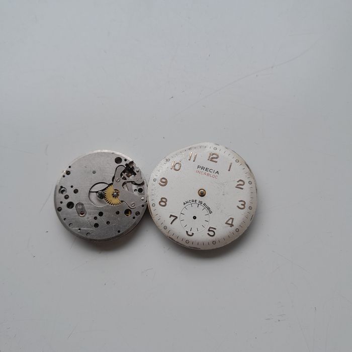 Stare zegarki.  Mechanizmy.