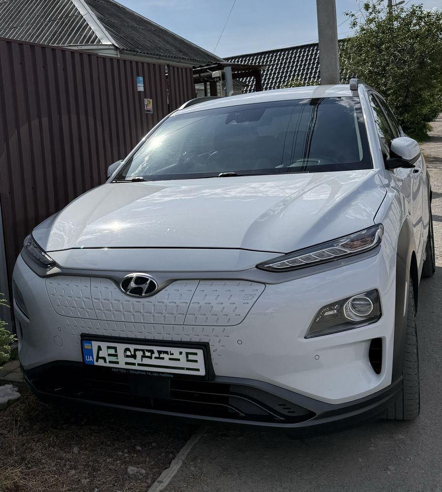 Hyundai Kona 64 premium