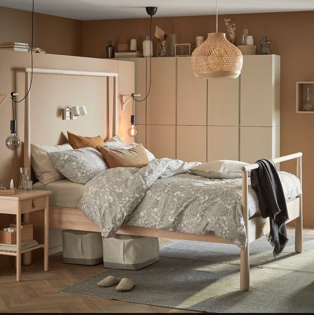 Cama Gjora IKEA + Mesas de cabeceira