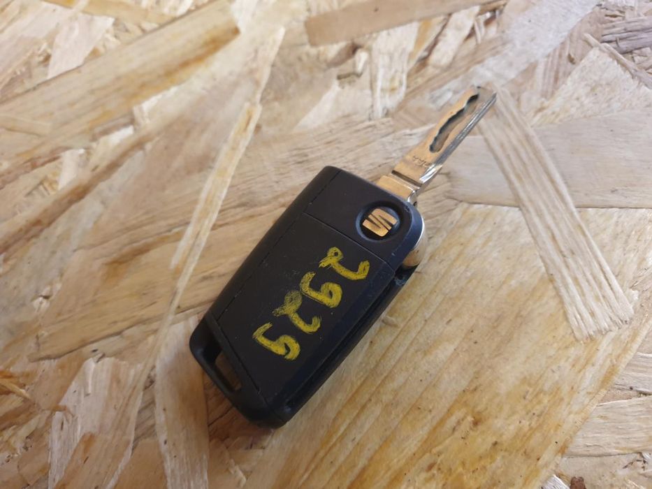 Chave / comando SEAT Ibiza IV ST (6J8, 6P8)