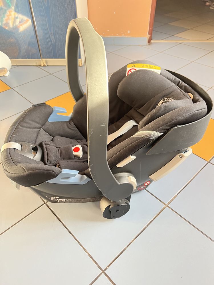 Fotelik niemowlęcy do samochodu cybex