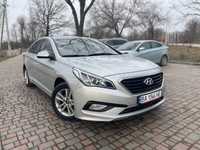 Продам авто Hyundai Sonata 2015 автомат газ 2.0