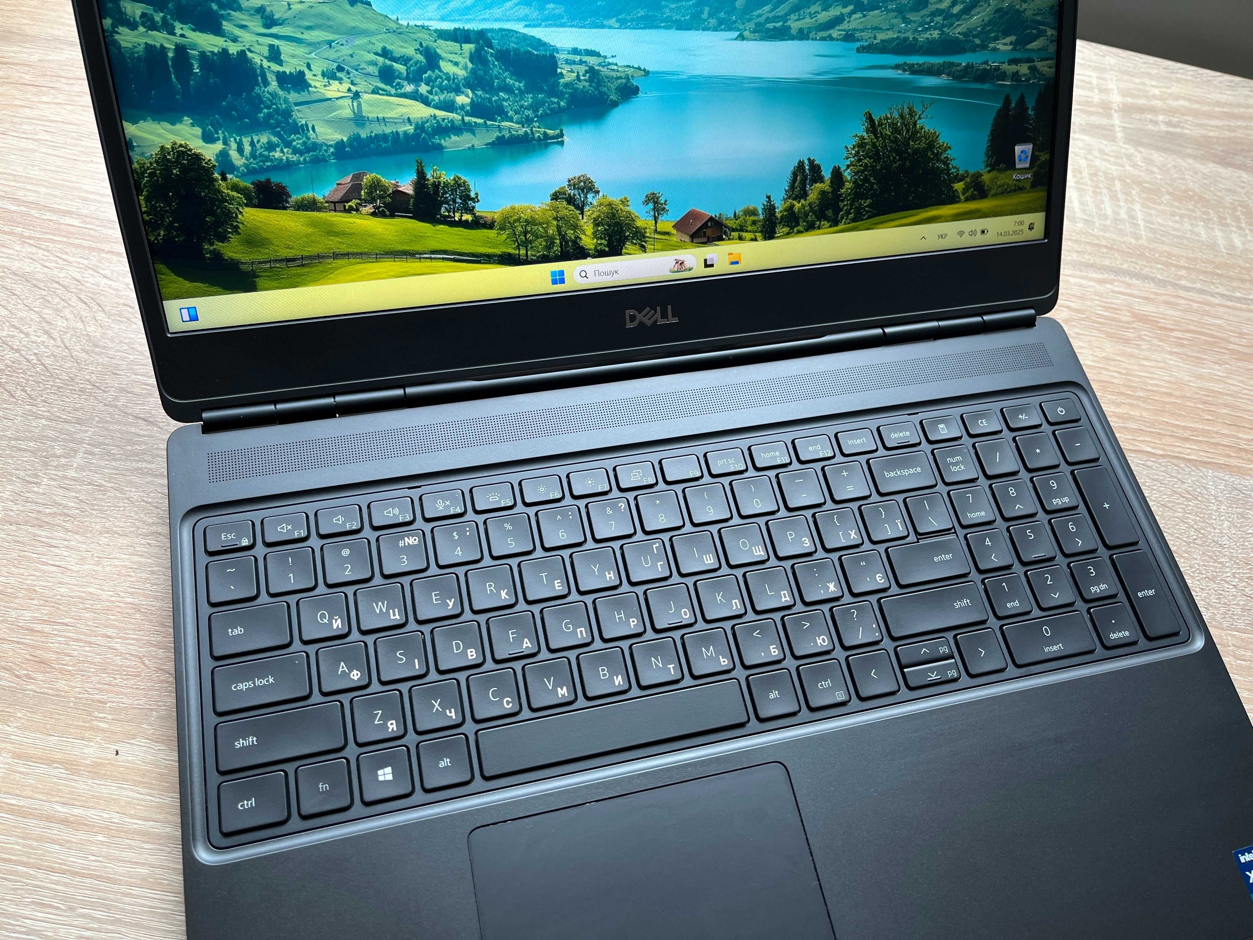 2023рік Dell Precision 7560 Intel® i9 _ 32gb DDR4 _ Nvidia _1000gb SSD