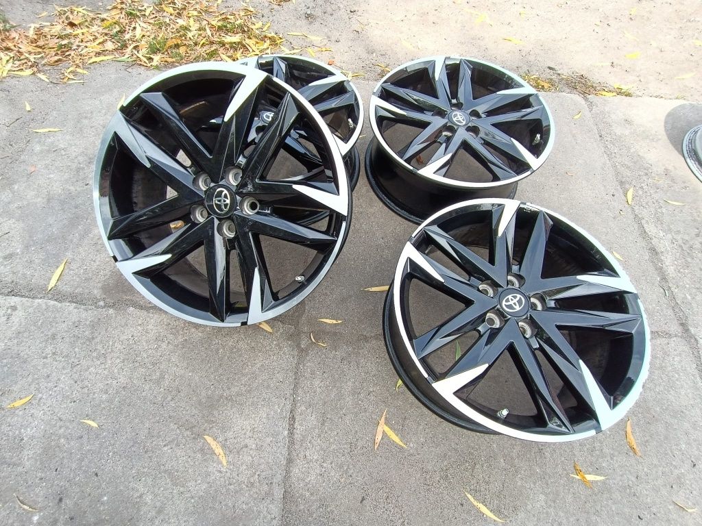 Alufelgi 19 Toyota CHR CH-R Yaris Cross Corolla TPMS 5x114,3 ET50