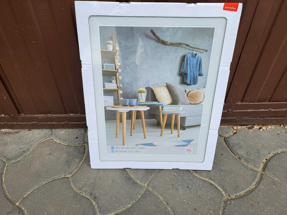 Obraz 50x40 w szkle do powieszenia na ścianie z uchwytami cienki nowy