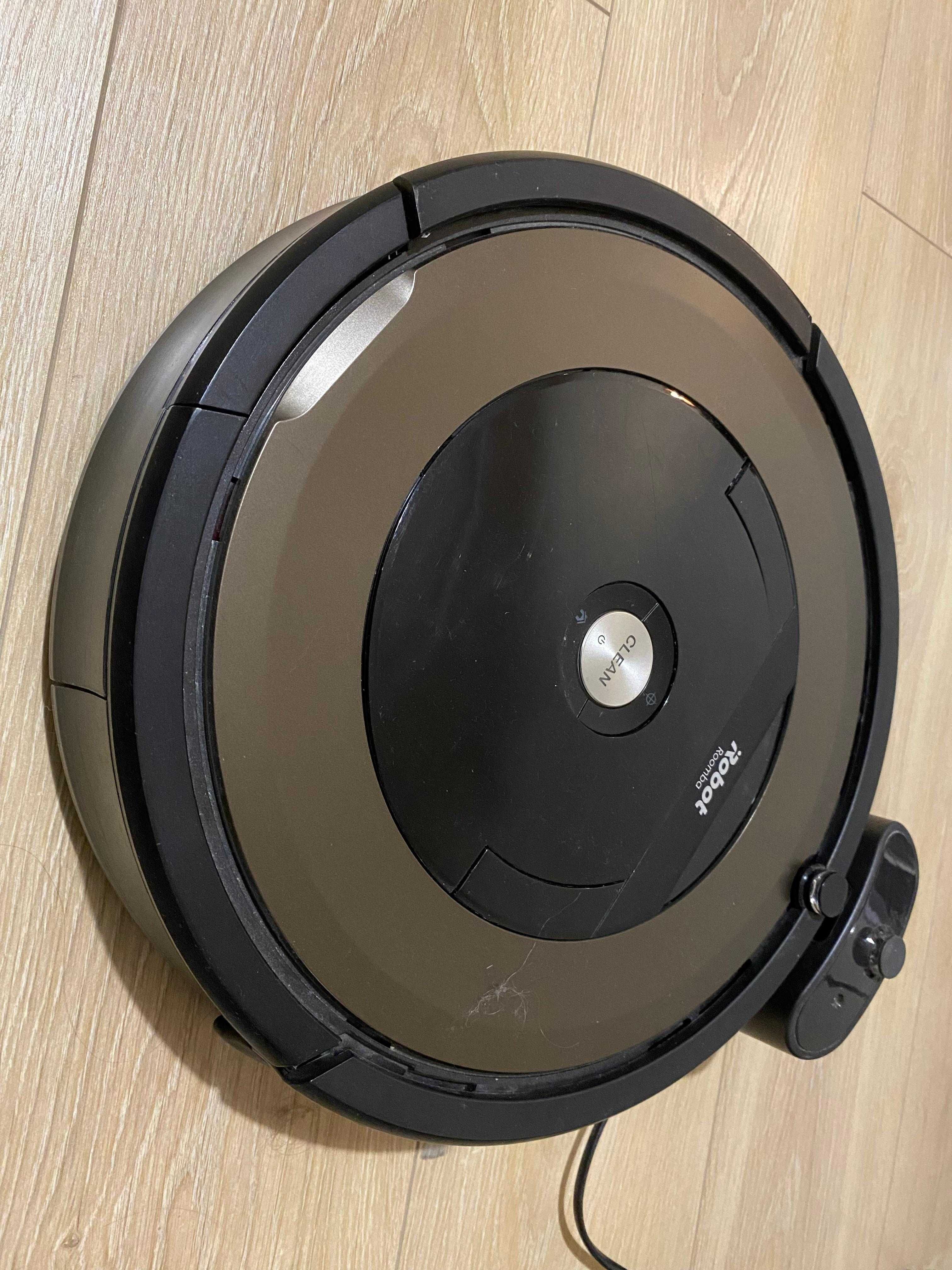 Robot sprzątający iRobot Roomba 896 – używany, z nową baterią