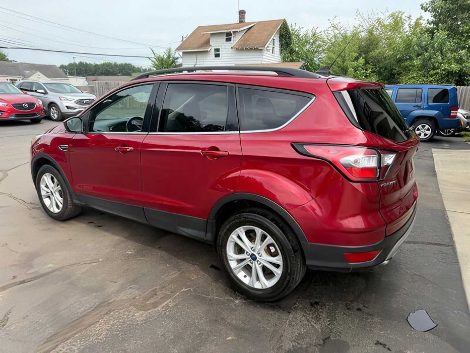 Ford Escape      2018