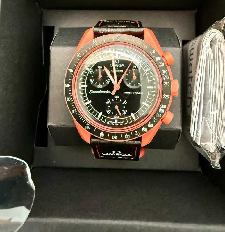 Lava Omega x Swatch SO33O100 Magmowy Kod Kreskowy