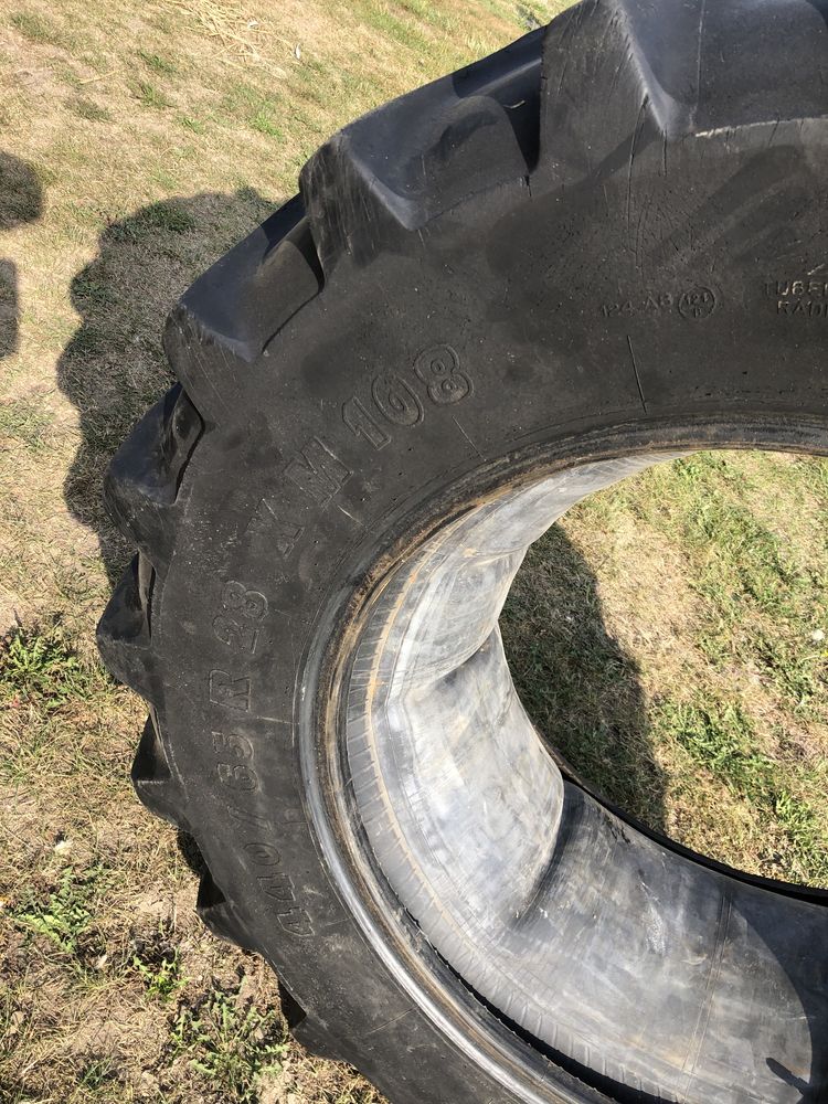 Opona Michelin 440/65R28 z detką