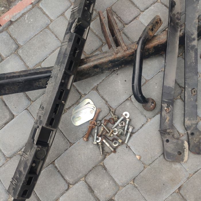 Фаркоп Рено Меган