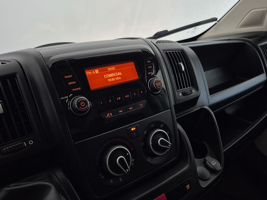 Peugeot Boxer 2.2HDI - 50.000KM | GARANTIA | NACIONAL