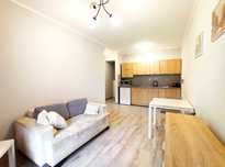 Salon z aneksem + sypialnia 33,5m2, ul. SKORUPKI, nie daleko Castoramy