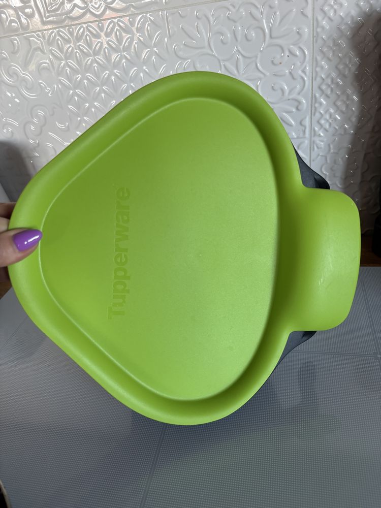 Tupperware neo pomovnik kuchenny pojemnik z pokrywka