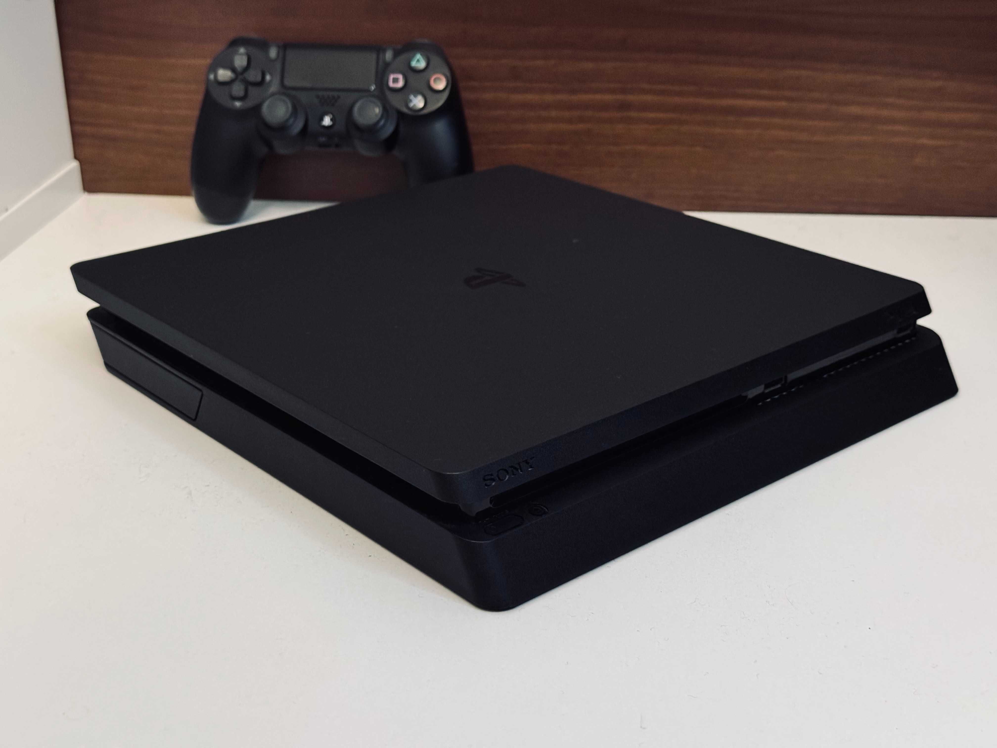 Konsola PlayStation 4 Slim PS4 Slim 500gb z Padem Niski SOFT 10.00