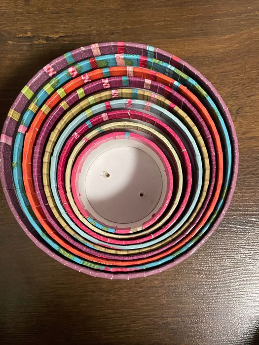 Пірамідка Lilliputiens картонна