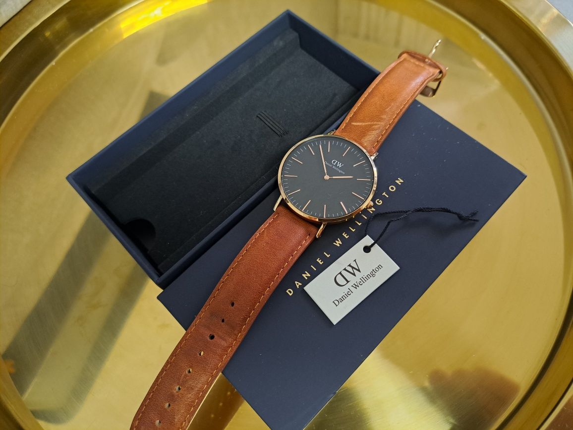 Zegarek złoty daniel wellington pasek brązowy