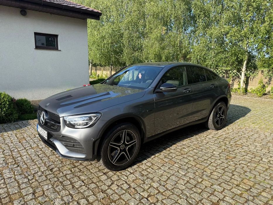 Mercedes-Benz GLC Mercedes-Benz GLC 300e 4MATIC AMG Line (FAKTURA)