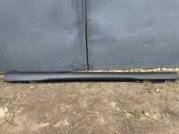 Mercedes Eqe W295 listwa progowa prawa A2956902000