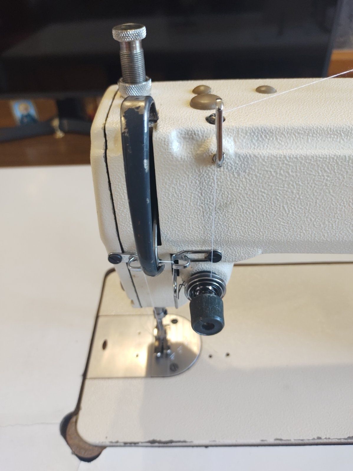 Швейная машина( промышленная)