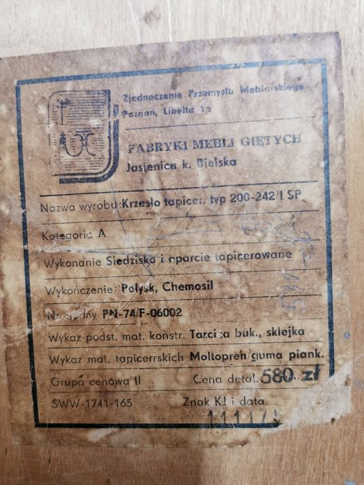 Krzesło lite drewno vintage PRL do renowacji