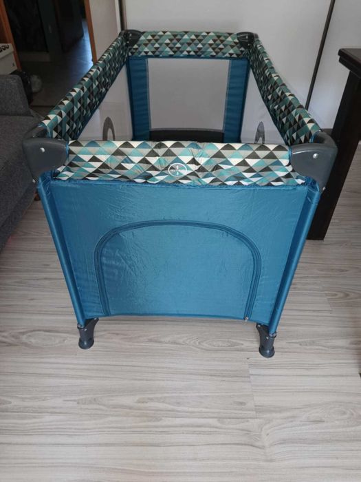 Łózeczko turystyczne firmy Lionelo