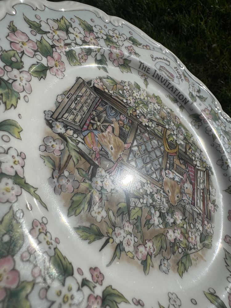 Royal Doulton Brambly Hedge The Invitation