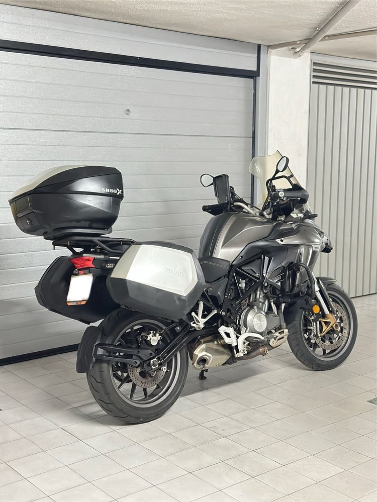 Benelli TRK 502 de 2017 c/ Extras