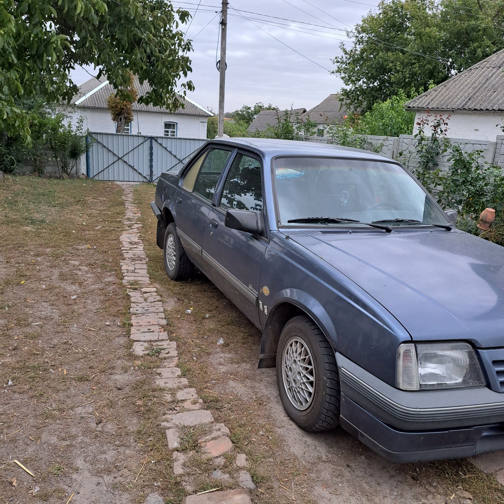 Продається OPEL ASCONA