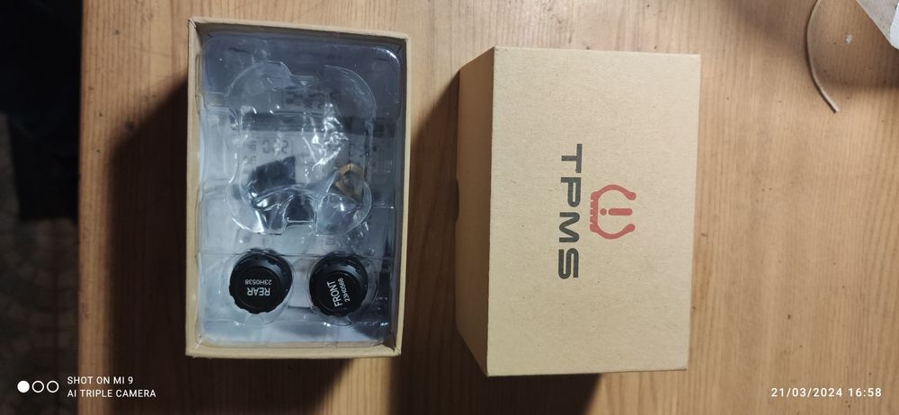 Sensor pressão de pneus para motociclo