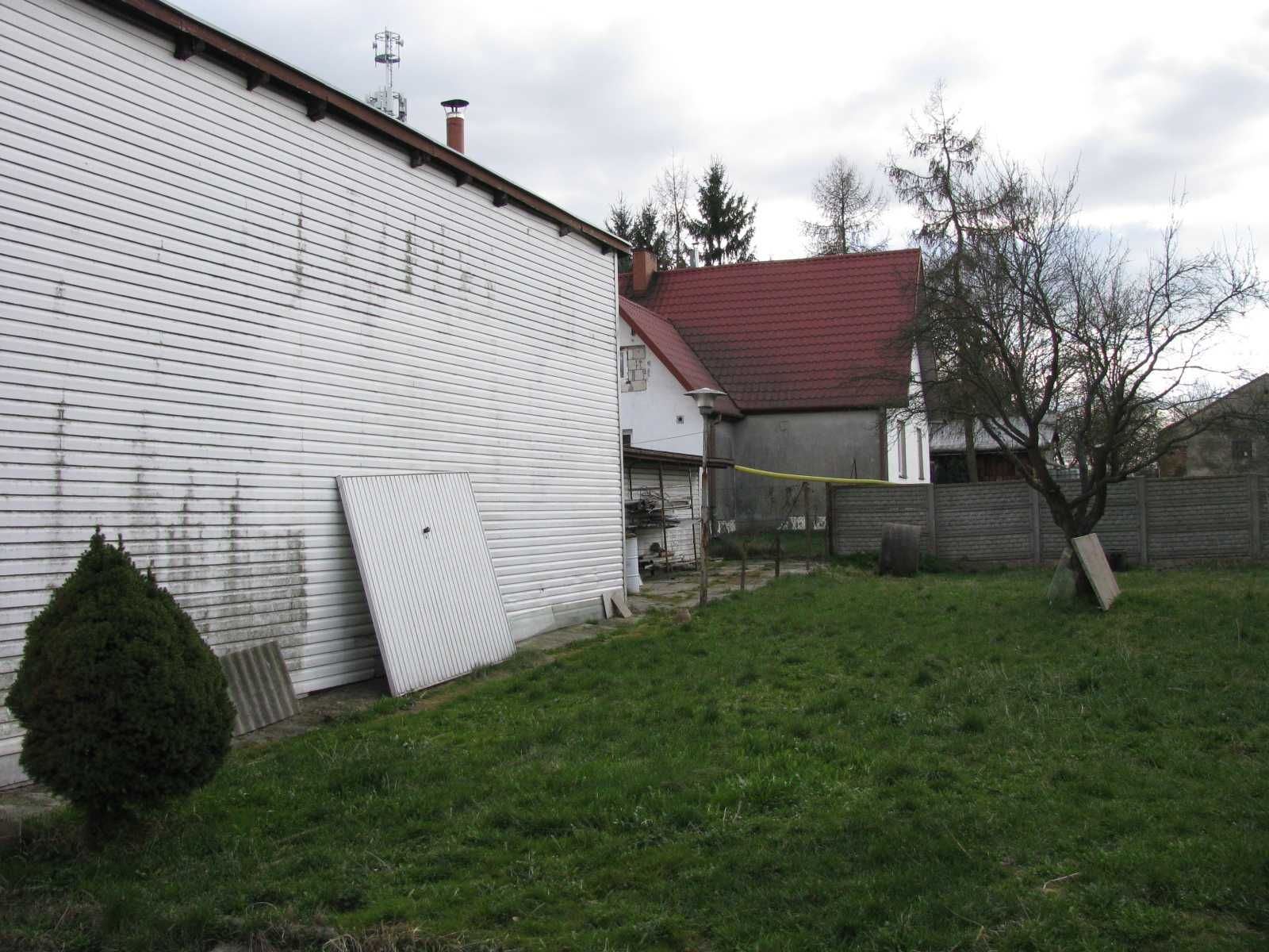 Mała hala magazynowa z budynkiem mieszkalno-biurowymi, działka 920m2