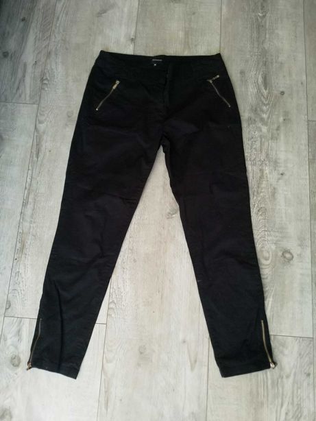 Spodnie czarne damskie cygaretki 38 Reserved