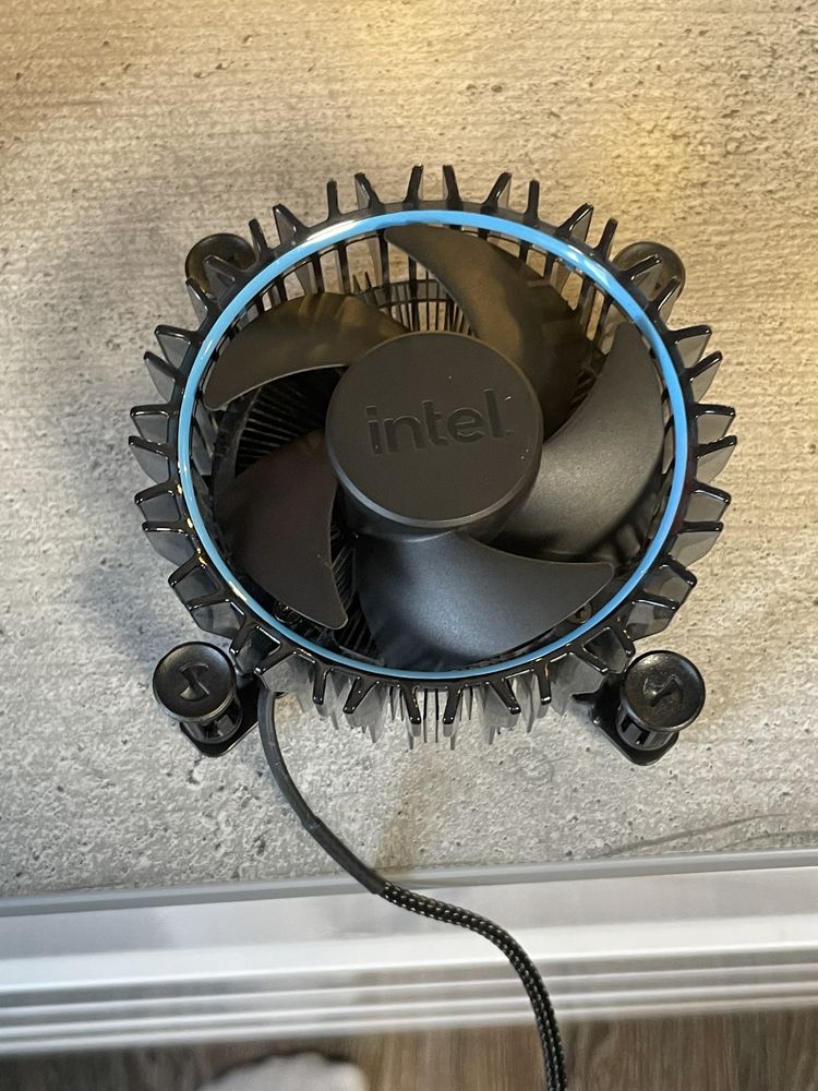 intel core i3 12100f