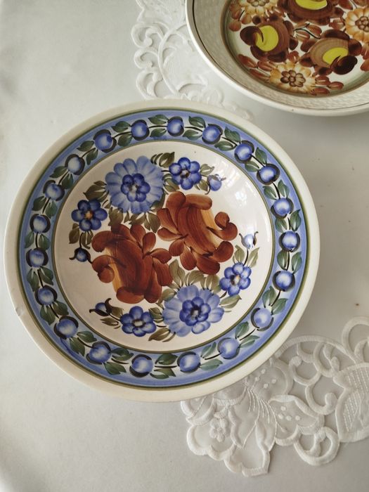 Talerze dekoracyjne ręcznie malowanee