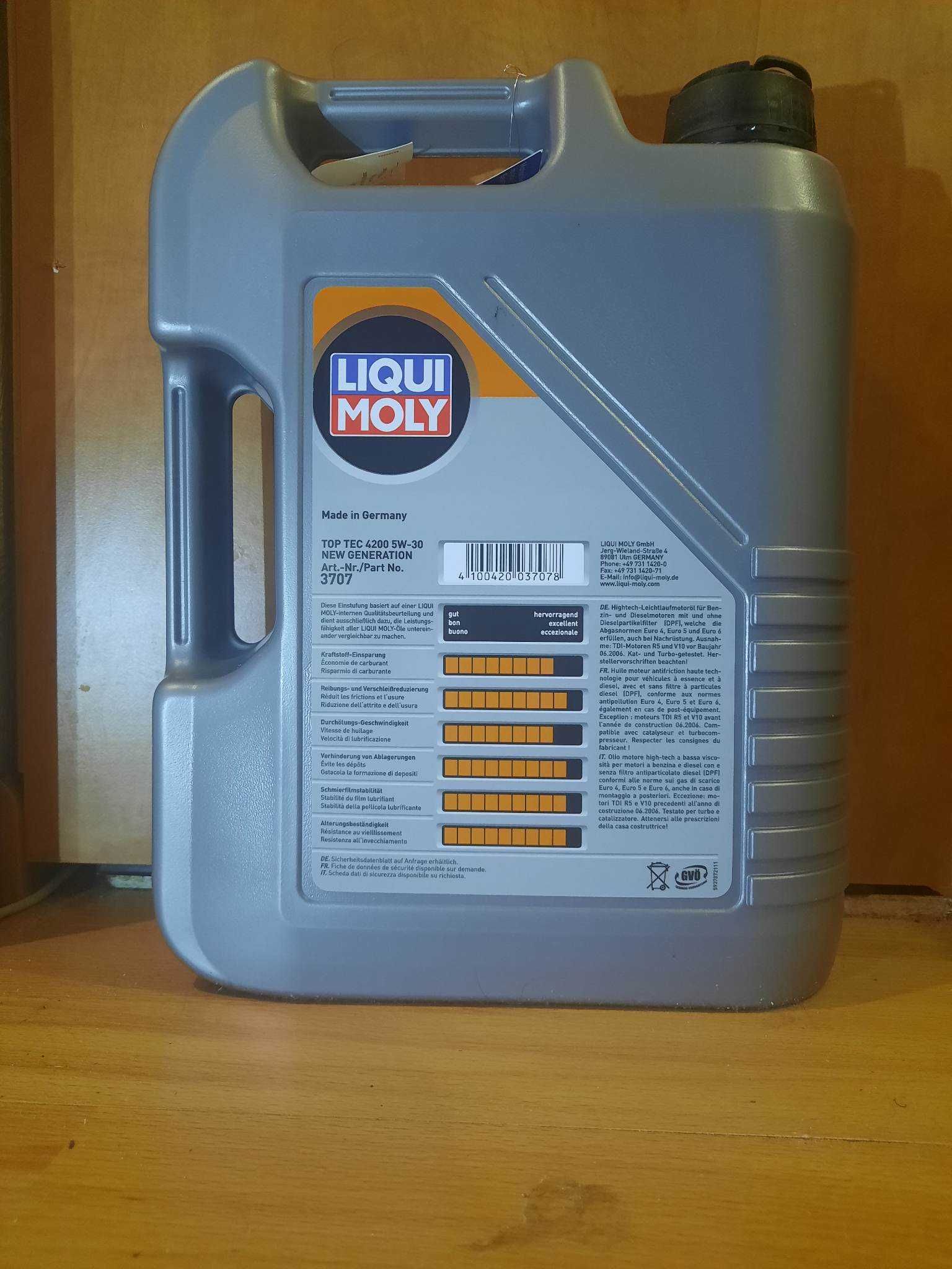 Продам автомобильное масло Liqui Moly Top Tec 4200 5W-30 5л.