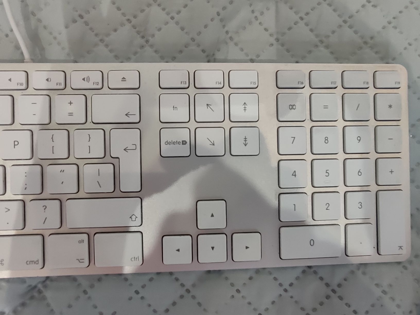 Teclado Apple usado MB 110Z/B USA layout