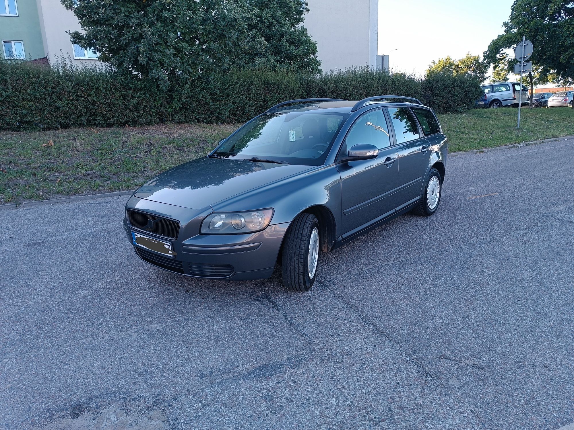 Volvo V50 1.6 HDi ładne doinwestowane klima nowe opony super stan !!