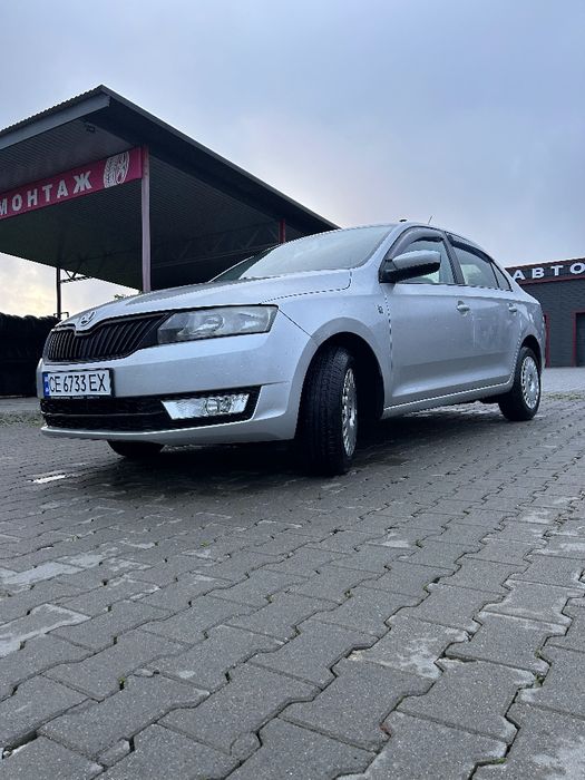 Продам авто Skoda Rapid 2013 року випуску