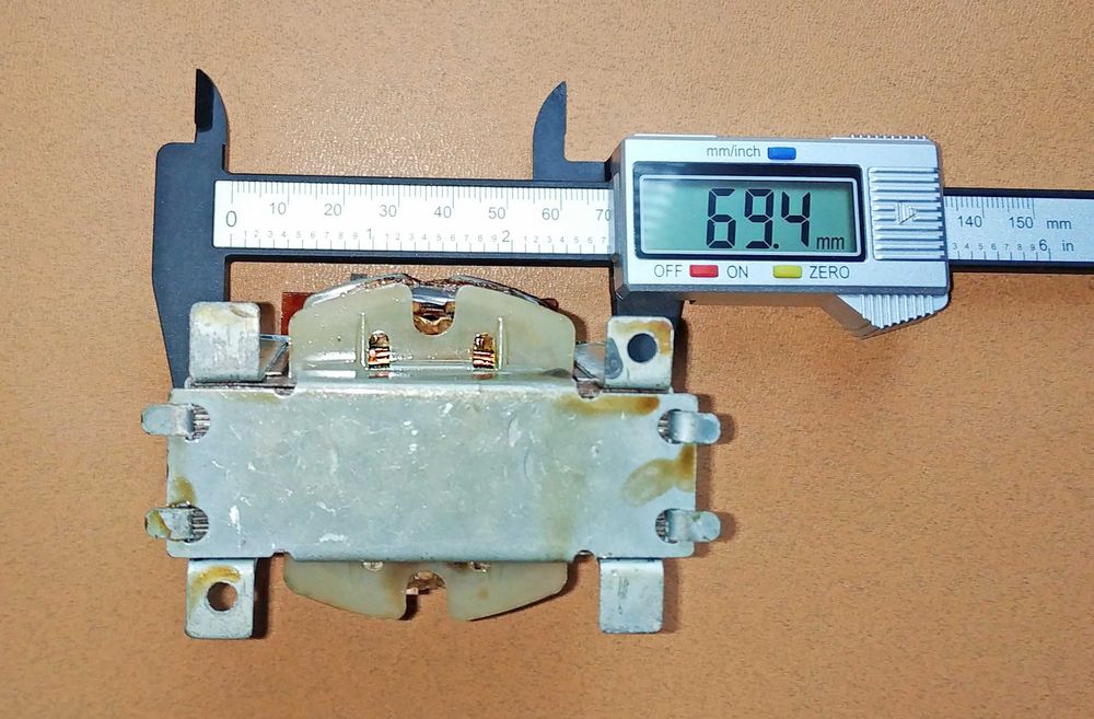 Трансформатор 220 Вольт, рабочий, без нюансов.