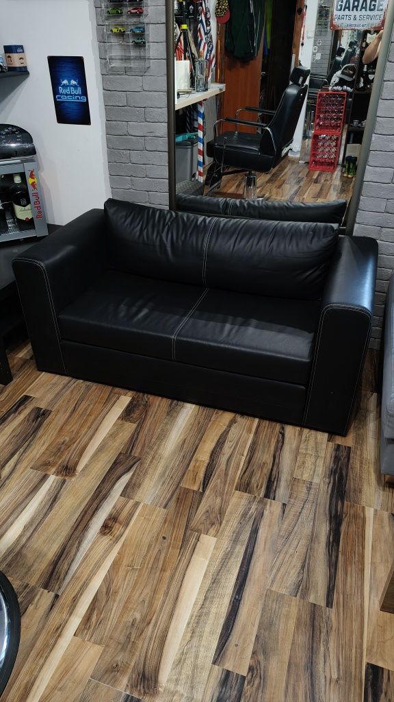 Sofa kanapa w bardzo fajnym stanie rozkładana