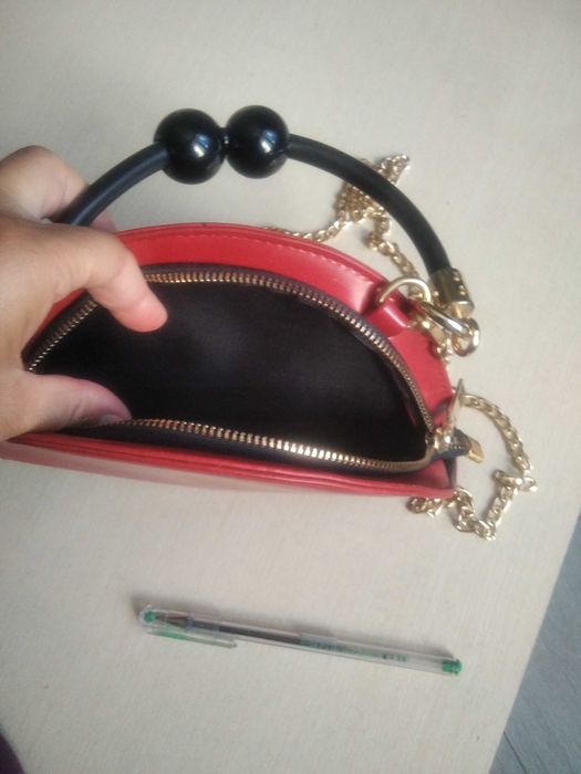 Стильный клатч-редикюль