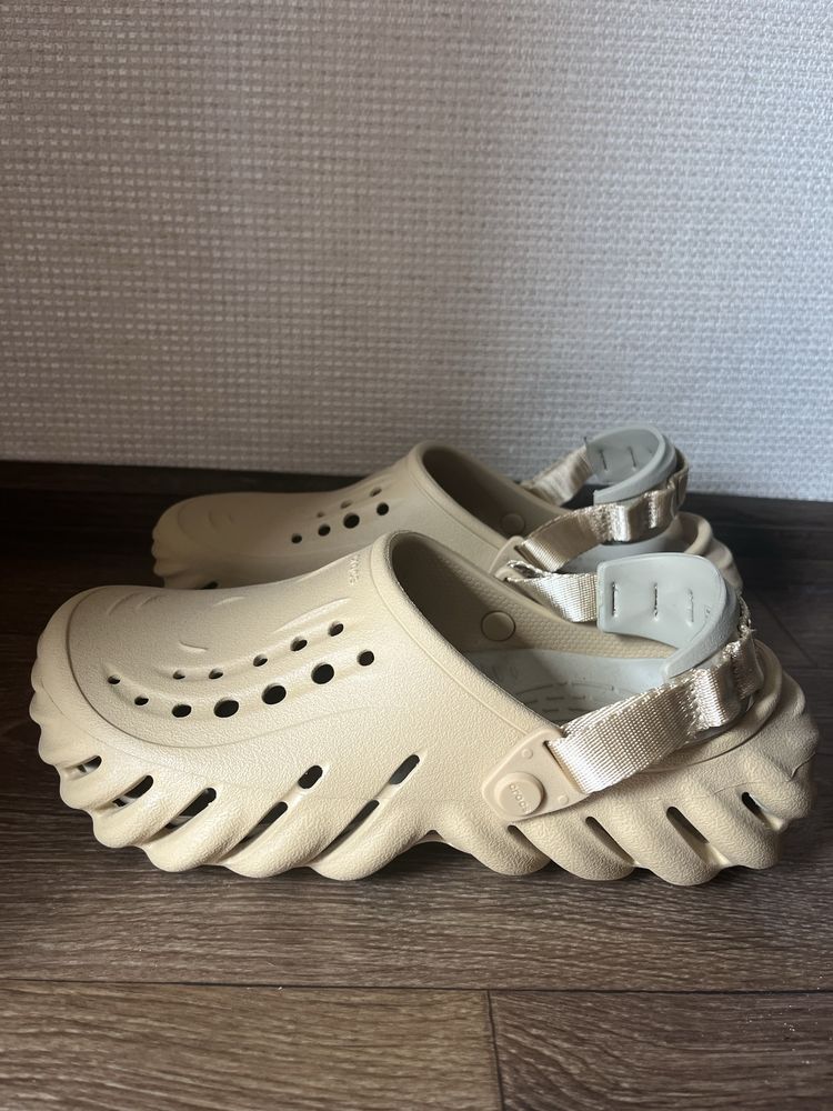 Crocs echo clog 40 розмір M7 W9