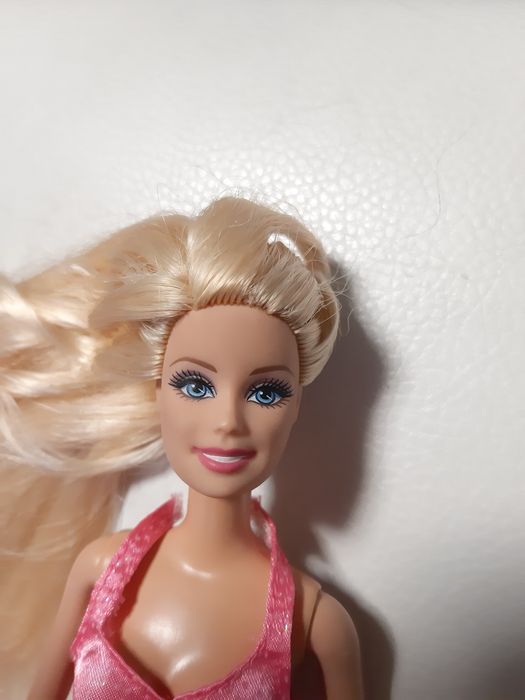 Lalka barbie roszpunka mattel księżniczka