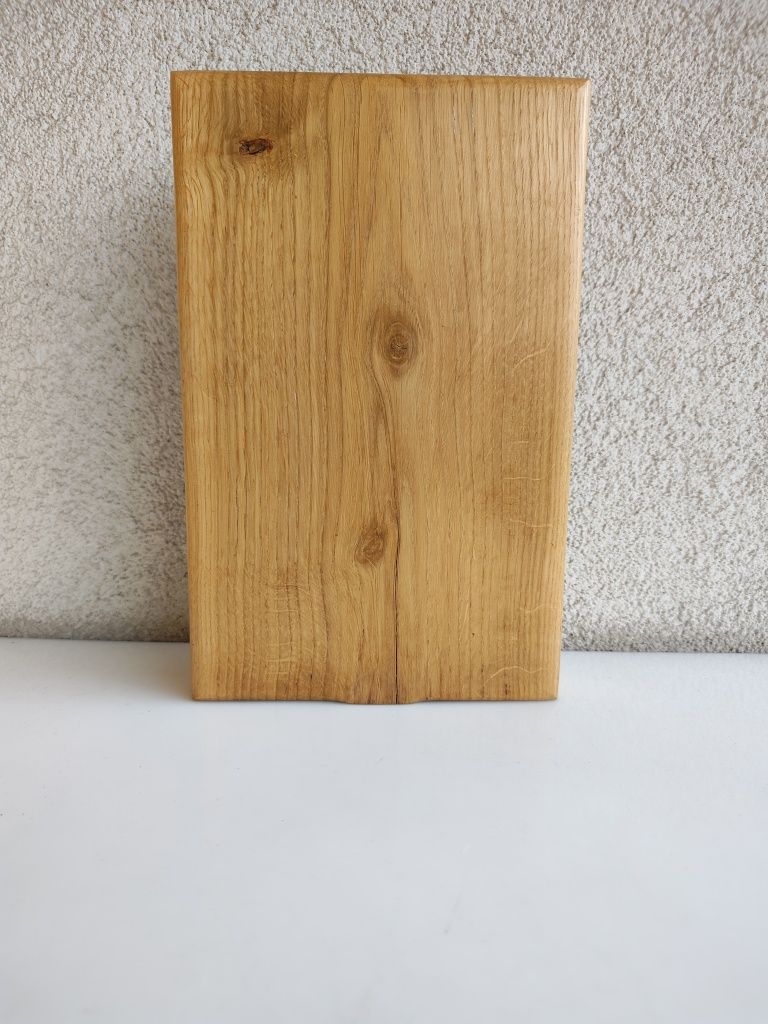 Podstawa dębowa o wymiarach 275 x 175 x 40 mm