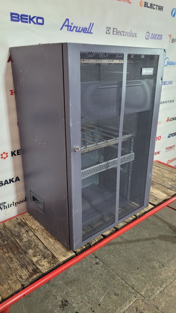 Серверный шкаф HUAWEI