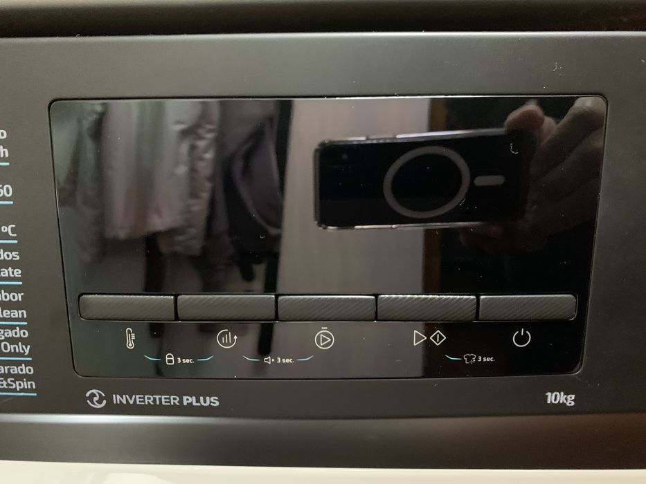 Maquina de lavar roupa