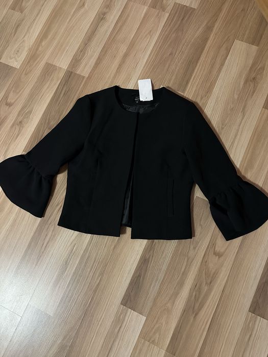 Жакет,накидка,піджак