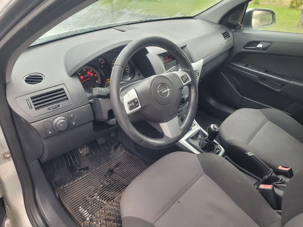 Opel Astra H 1.3 cdti